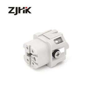 Sostituire il connettore Han A 10A 4 PIN 09200042611